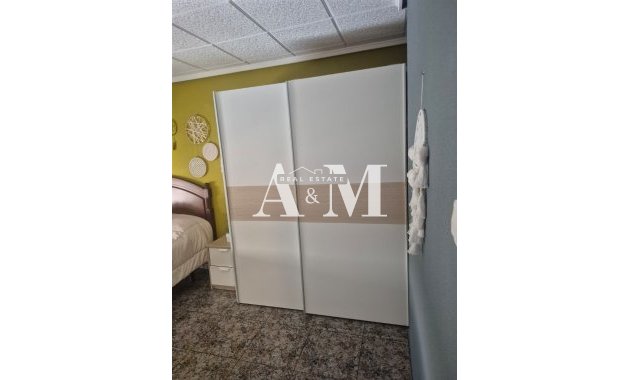 Alquiler a largo plazo - Apartamento / piso - Elche