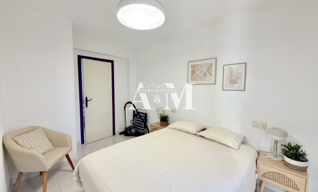 Alquiler a largo plazo - Apartamento / piso - San Miguel de Salinas