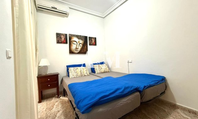 Long Term Rental - Apartment / flat - Torrevieja - Playa de los Locos