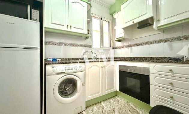 Long Term Rental - Apartment / flat - Torrevieja - Playa de los Locos