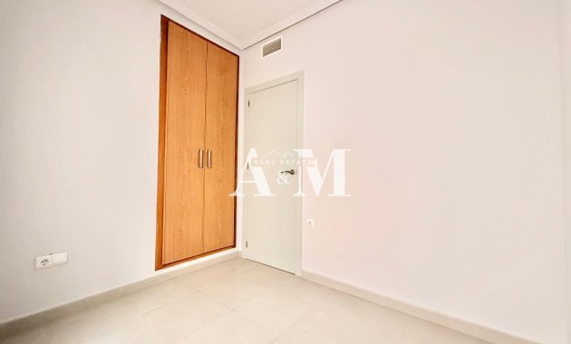 Revente - Appartement - Torrevieja - Centro