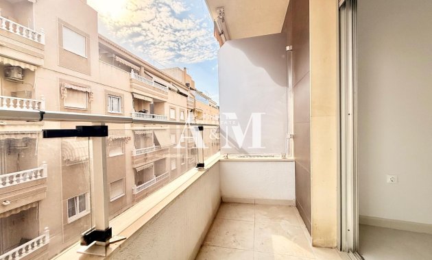 Revente - Appartement - Torrevieja - Centro