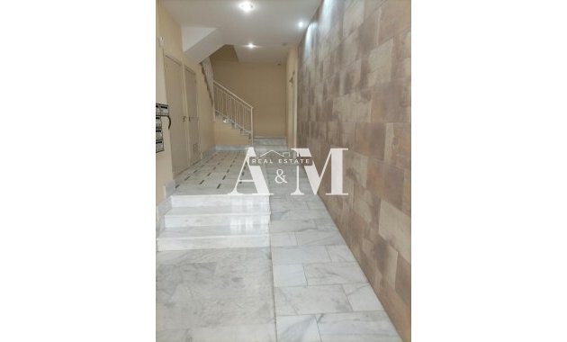 Alquiler a largo plazo - Apartamento / piso - Almoradí
