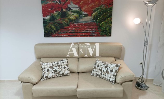 Alquiler a largo plazo - Apartamento / piso - Almoradí