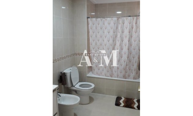 Alquiler a largo plazo - Apartamento / piso - Almoradí