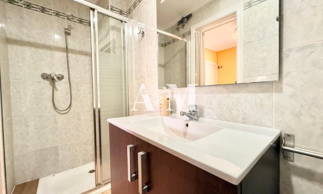 Location à long terme - Étude - Torrevieja - Playa del Cura