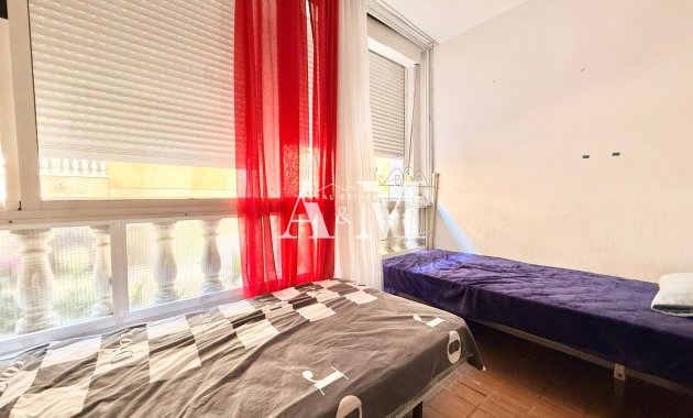 Resale - Apartment / flat - Torrevieja - Playa de los Locos