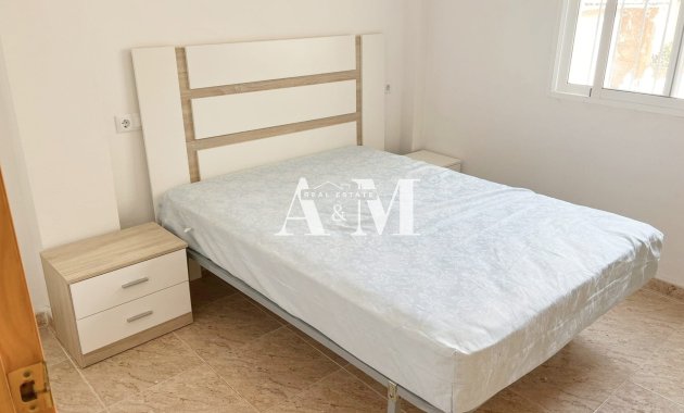 Long Term Rental - Apartment / flat - Torrevieja