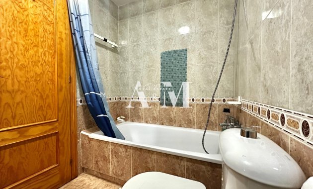Resale - Apartment / flat - Torrevieja - La Veleta