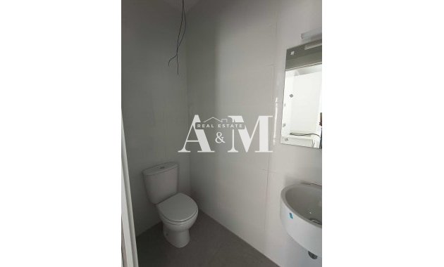 New Build - detached - Daya Nueva