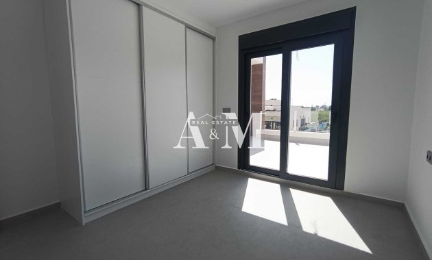 New Build - detached - Daya Nueva