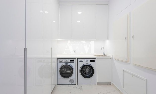 Obra nueva - Villa - Calpe