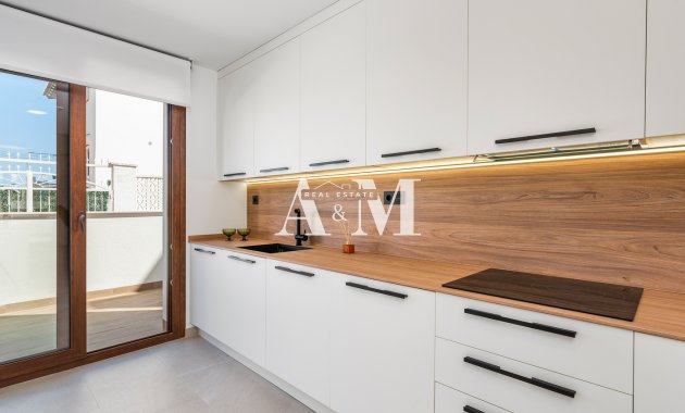 Новое здание - high-bungalow - Torrevieja