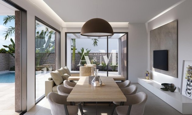 Новое здание - Rород - Pilar de la Horadada