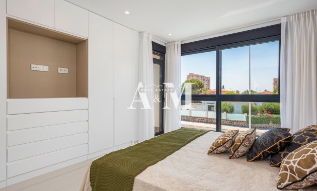 Obra nueva - detached - Playa Paraiso