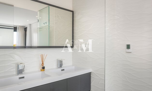 Obra nueva - detached - Playa Paraiso