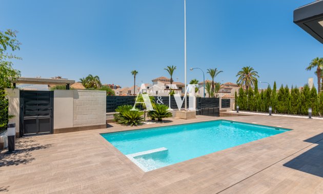 Obra nueva - detached - Playa Paraiso