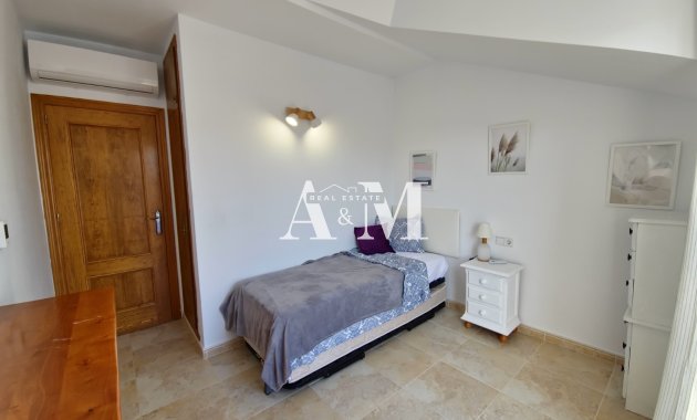 Alquiler a largo plazo - Adosado - Orihuela Costa - Lomas de Campoamor