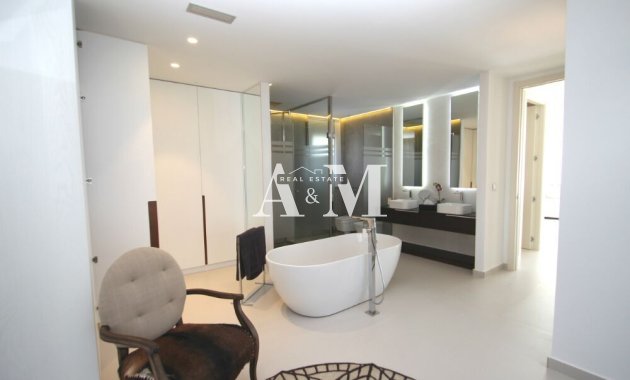 Nouvelle construction - Ville - San Miguel de Salinas