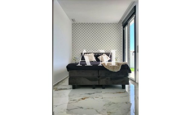 Новое здание - detached - Pilar de la Horadada