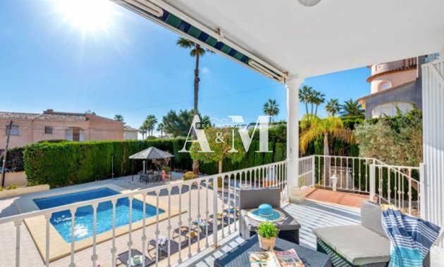 Alquiler a largo plazo - Villa - Calpe - Pueblo