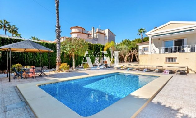 Alquiler a largo plazo - Villa - Calpe - Pueblo