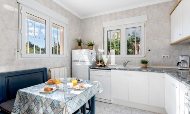 Alquiler a largo plazo - Villa - Calpe - Pueblo