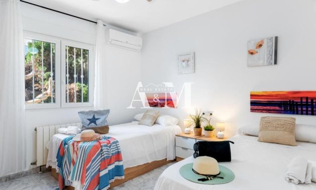 Alquiler a largo plazo - Villa - Calpe - Pueblo