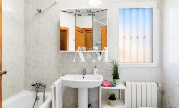 Alquiler a largo plazo - Villa - Calpe - Pueblo