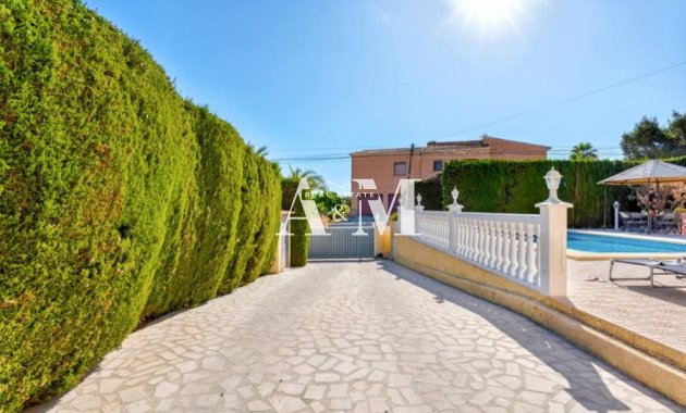 Alquiler a largo plazo - Villa - Calpe - Pueblo