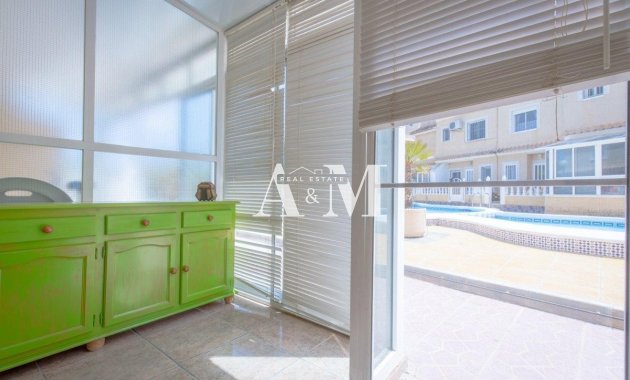 Location à long terme - Maison de ville - Guardamar del Segura - Urbanizaciones