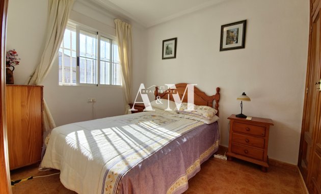 Location à long terme - Bungalow - Torrevieja - La Siesta - El Salado -  Torreta