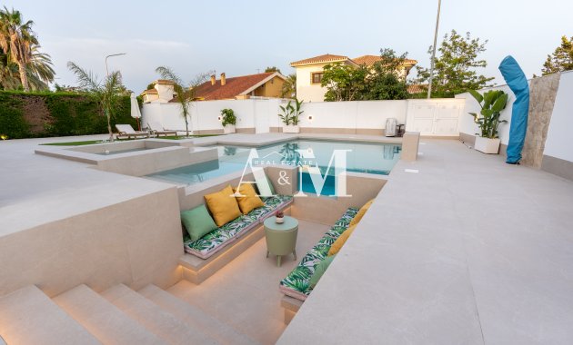 Obra nueva - Villa - Orihuela Costa