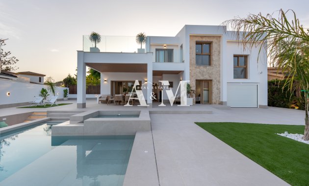 Obra nueva - Villa - Orihuela Costa