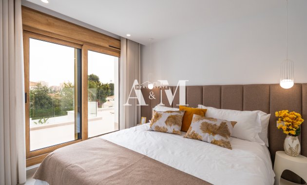 Obra nueva - Villa - Orihuela Costa