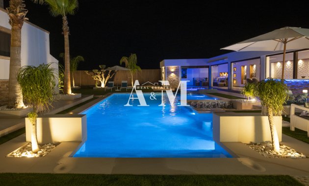 New Build - Villa - Jerónimo y Avileses