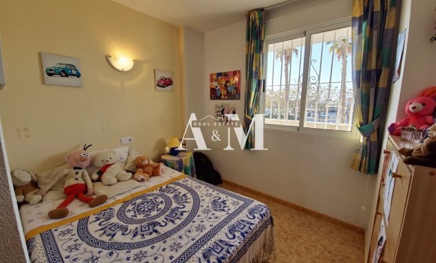Location à long terme - Appartement - Torrevieja - La Veleta