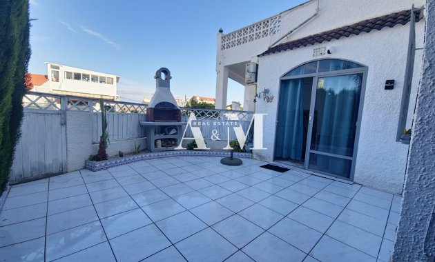 Long Term Rental - Bungalow - Torrevieja - La Siesta - El Salado -  Torreta