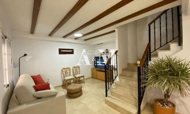 Alquiler a largo plazo - Duplex - Santa Pola