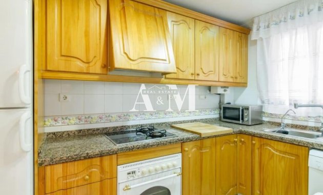 Alquiler a largo plazo - Duplex - Santa Pola