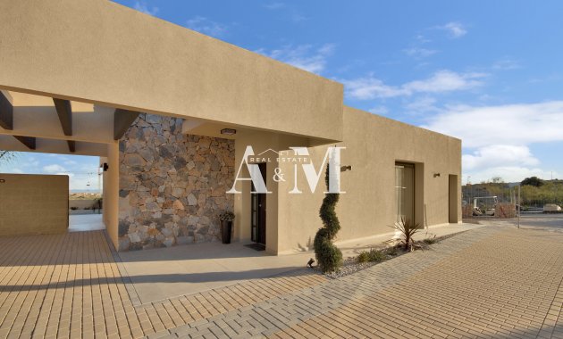 Nouvelle construction - detached - Altaona Golf & Country Village