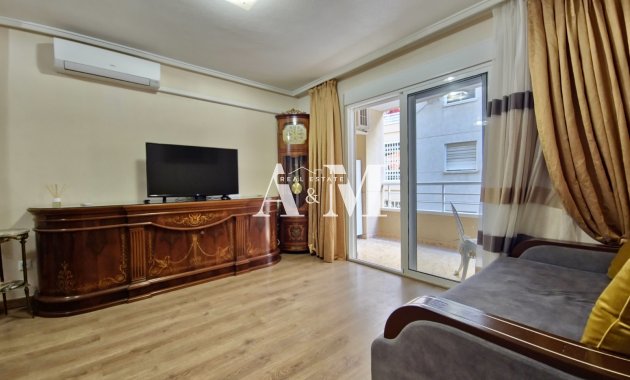 Long Term Rental - Apartment / flat - Torrevieja - Centro