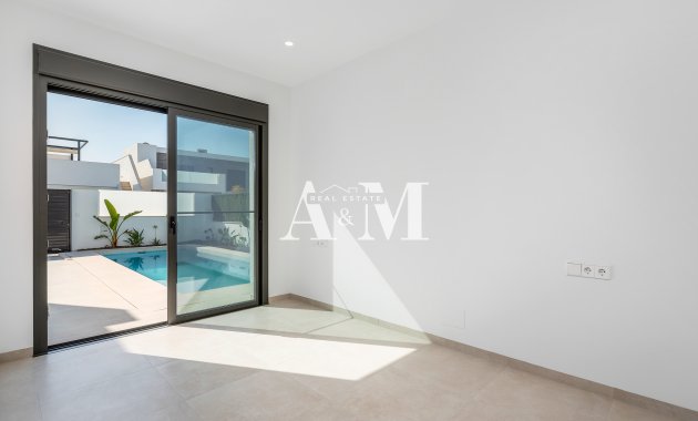 New Build - detached - Los Alcazares