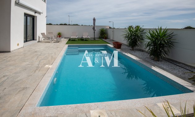 Nouvelle construction - detached - Pinar de Campoverde