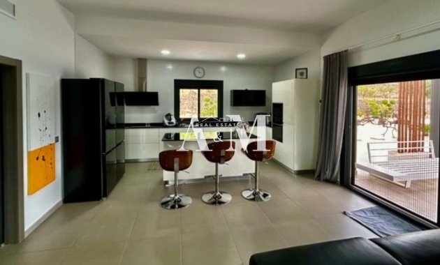 Obra nueva - detached - La Canalosa