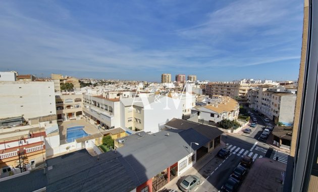 Долгосрочная аренда - Изучение - Torrevieja - Centro