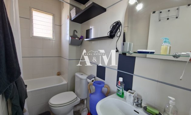 Долгосрочная аренда - Изучение - Torrevieja - Centro