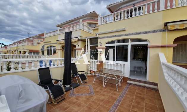 Alquiler a largo plazo - Adosado - Orihuela Costa - Lomas de Cabo Roig