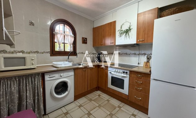 Долгосрочная аренда - Таунхаус - Torrevieja - Nueva Torrevieja - Aguas Nuevas