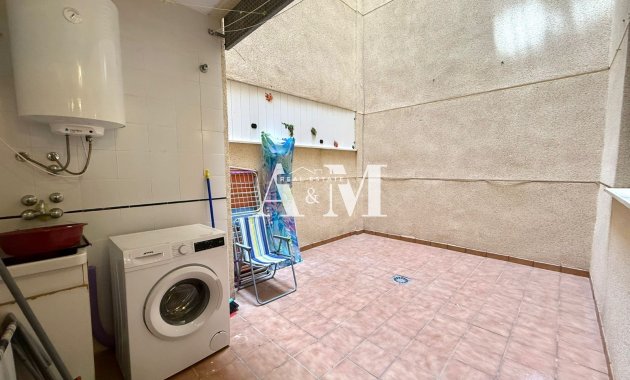 Long Term Rental - Apartment / flat - Torrevieja - Centro